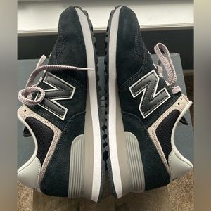 New Balance Size 9 WORN ONCE